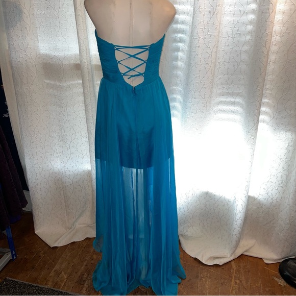 Love 16 prom dress - Picture 7 of 10